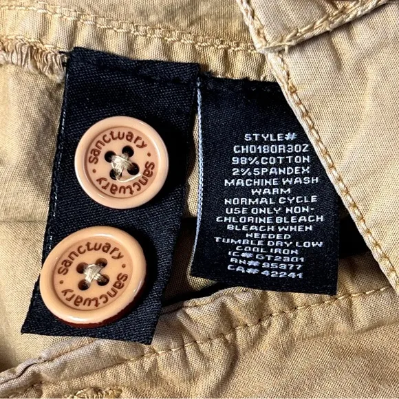 🌈 Sanctuary NWT Tan Cargo Cuffed Utility Shorts Size 16/18W