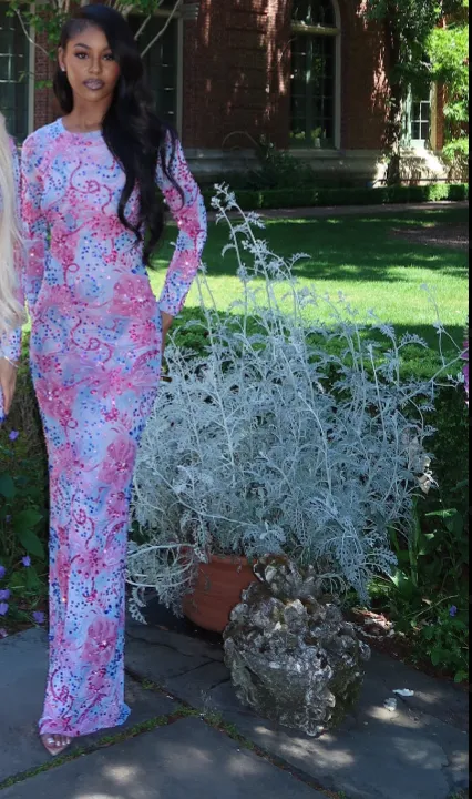 Amryn Maxi