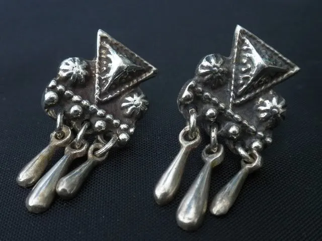 Antique Sterling Silver Screw Back Earrings