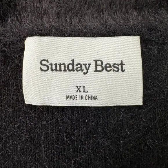 Aritzia Sunday Best Black Elsie Sweetheart Neck Fuzzy Sweater Size XL NWT