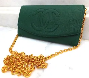 Authentic Chanel Vintage Caviar Evergreen Wallet On Chain (WOC) Handbag