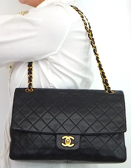 Authentic Chanel VNTG Quilted Navy 2.55 Jumbo   Wallet