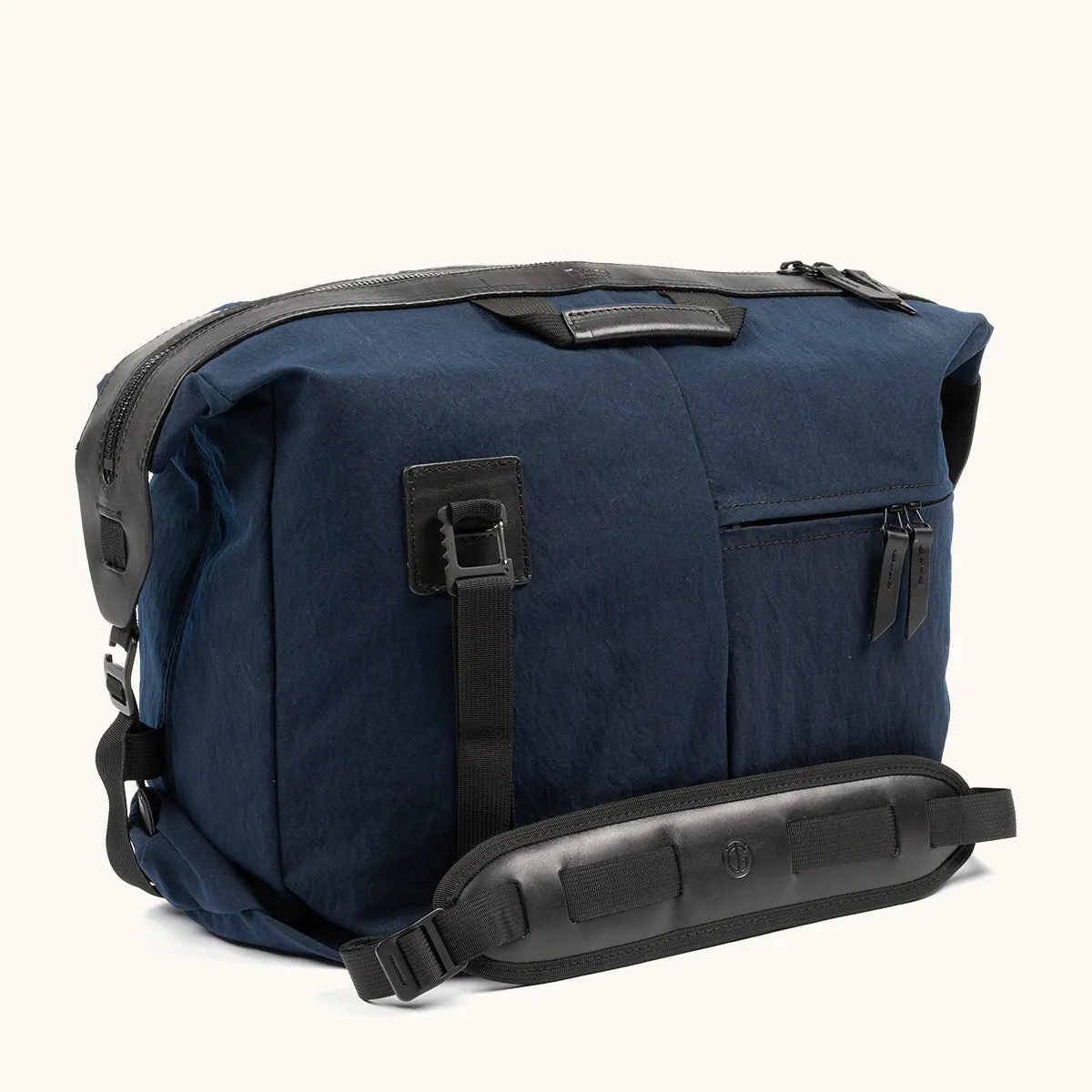 B Grade layover duffle