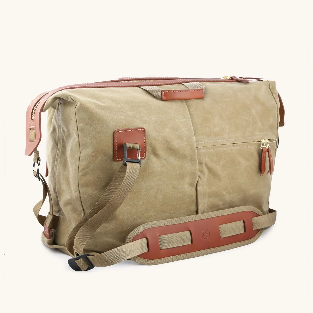 B Grade layover duffle