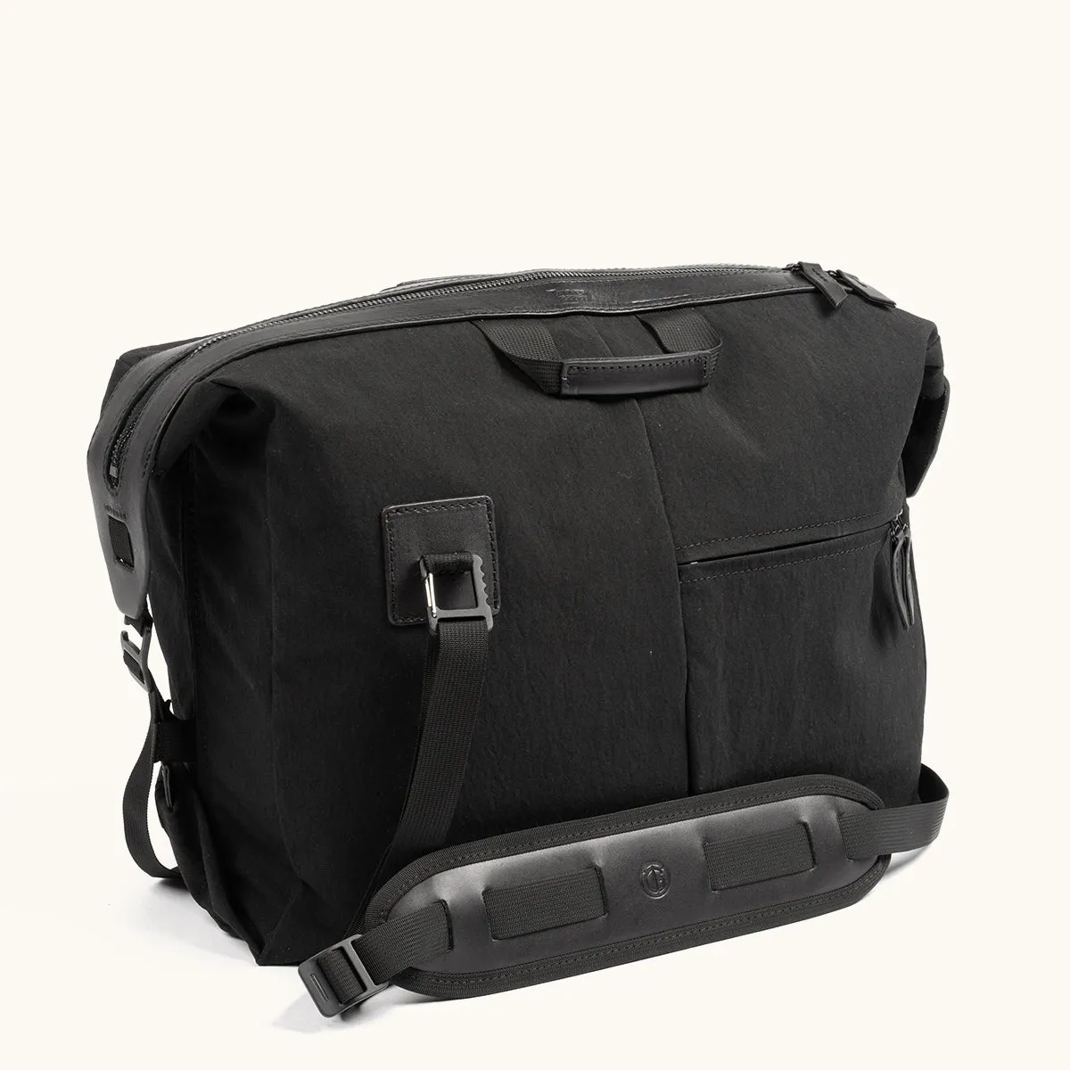 B Grade layover duffle