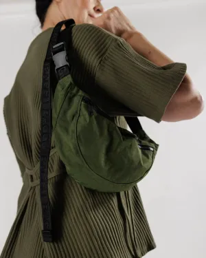 Baggu Crescent Fanny Pack - Bay Laurel