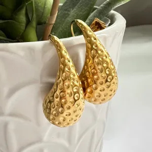 bellissima stamped hoop