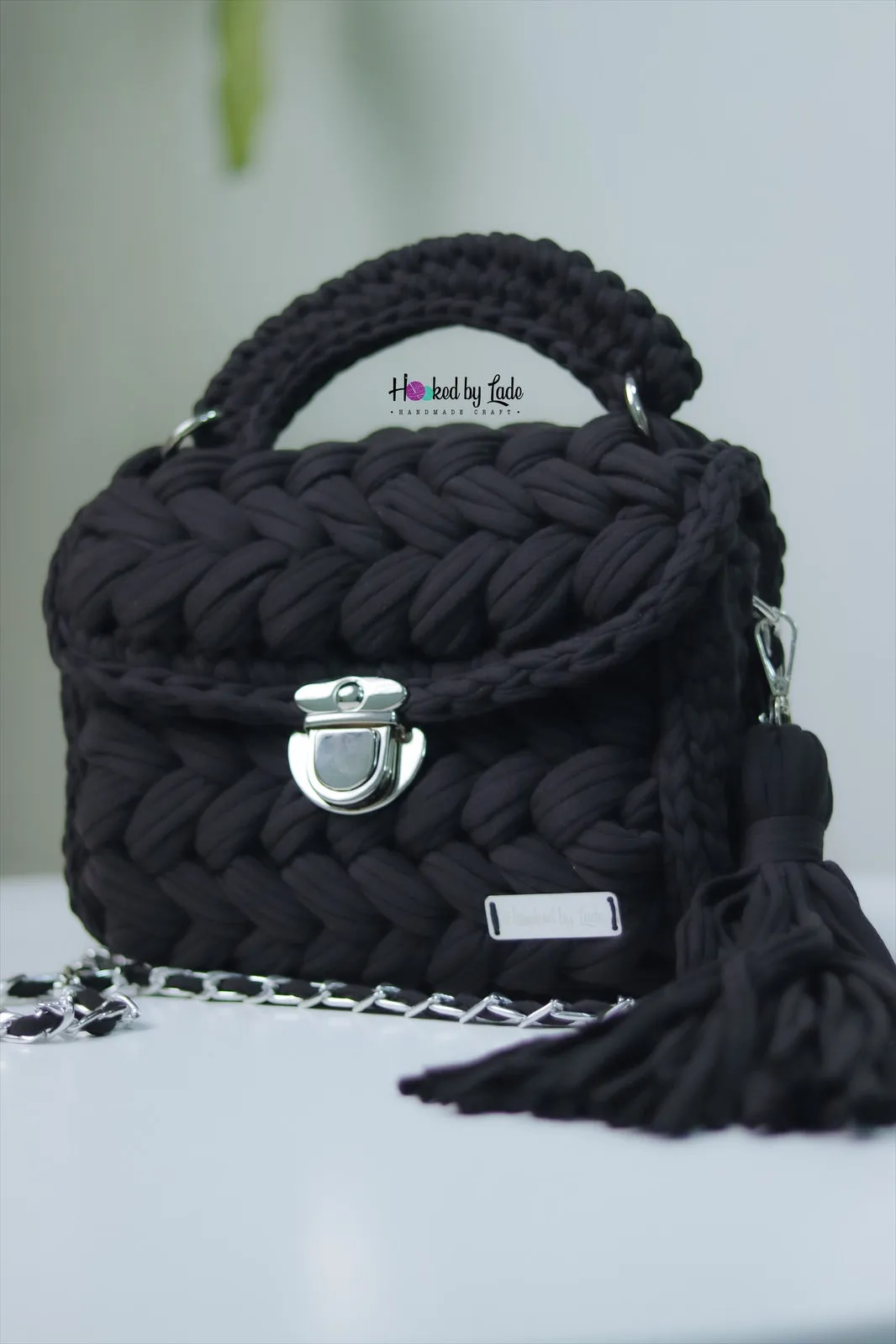 Black 'Comfort' Crochet Bag