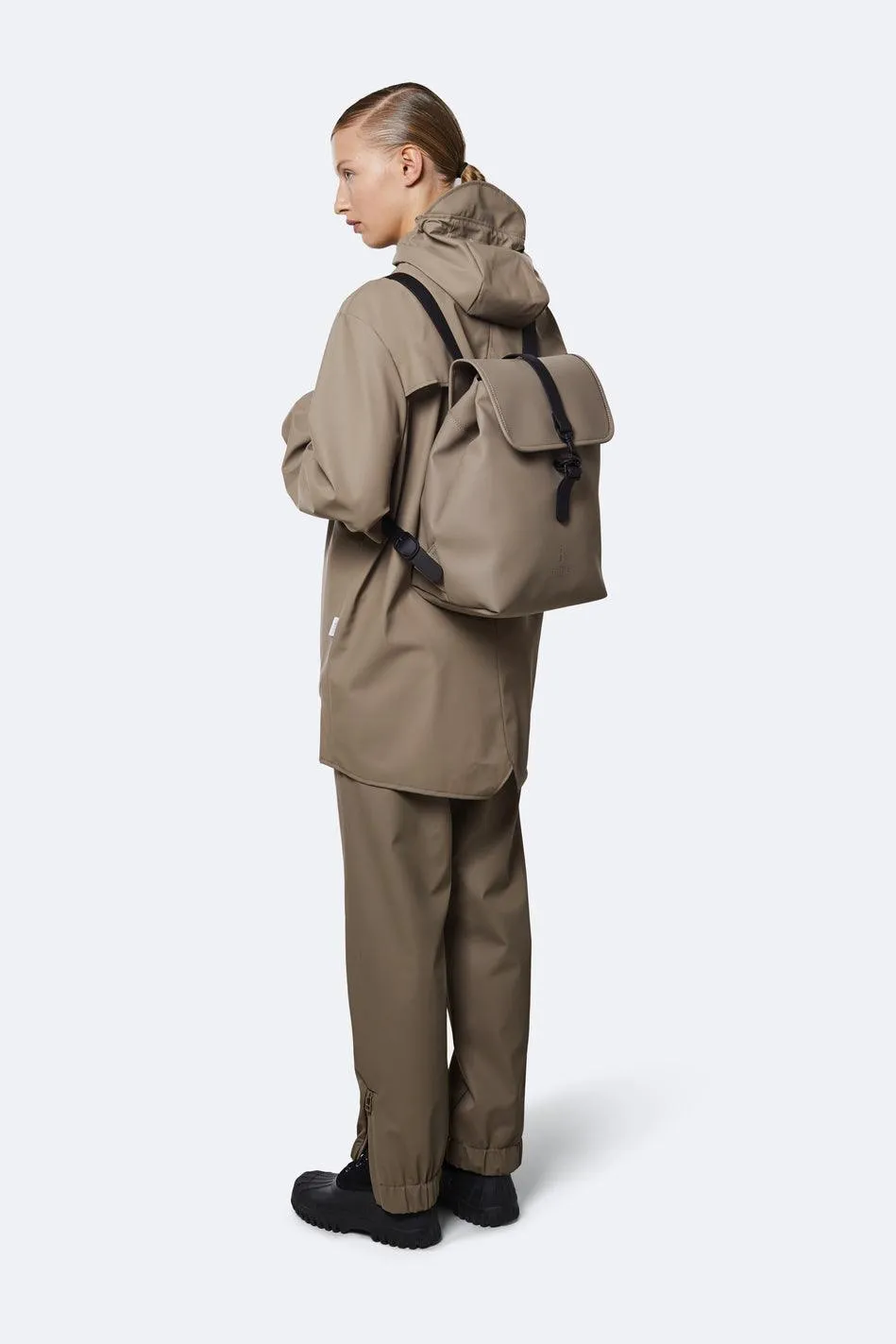 Bucket Backpack Taupe