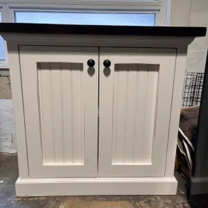 Cabinet - 2 Door
