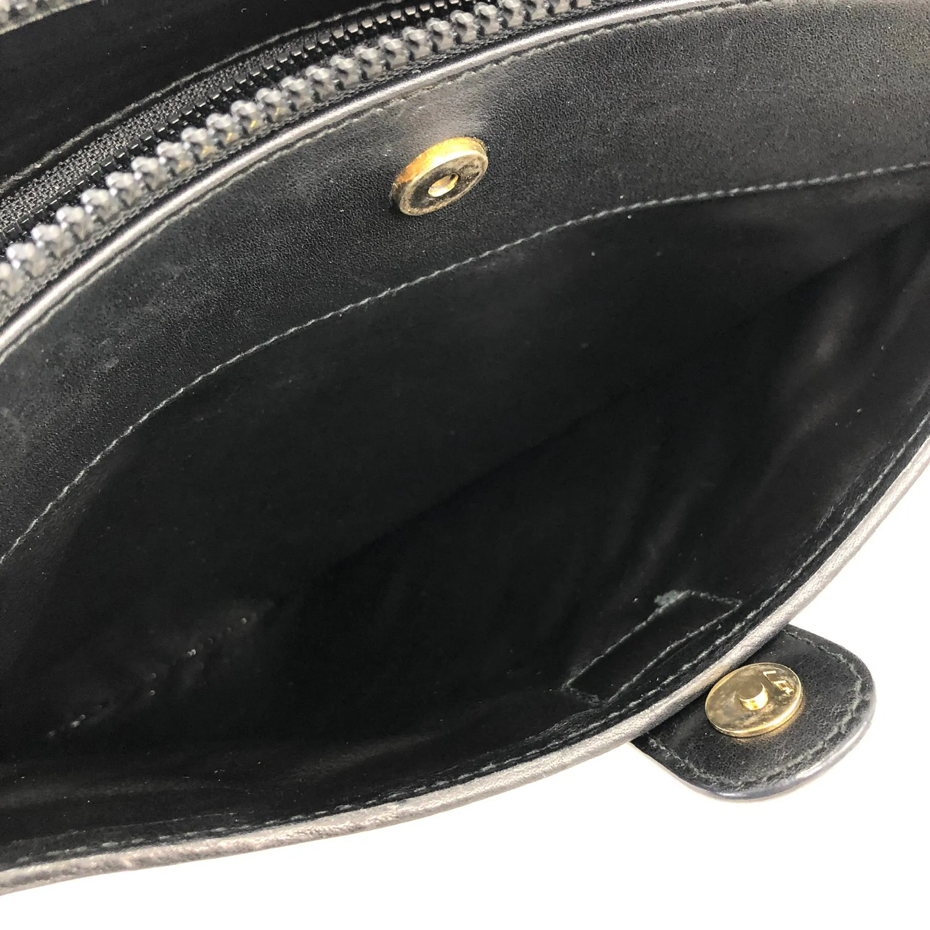 CELINE Blason Logo Leather Clutch bag Black Vintage pe27i6