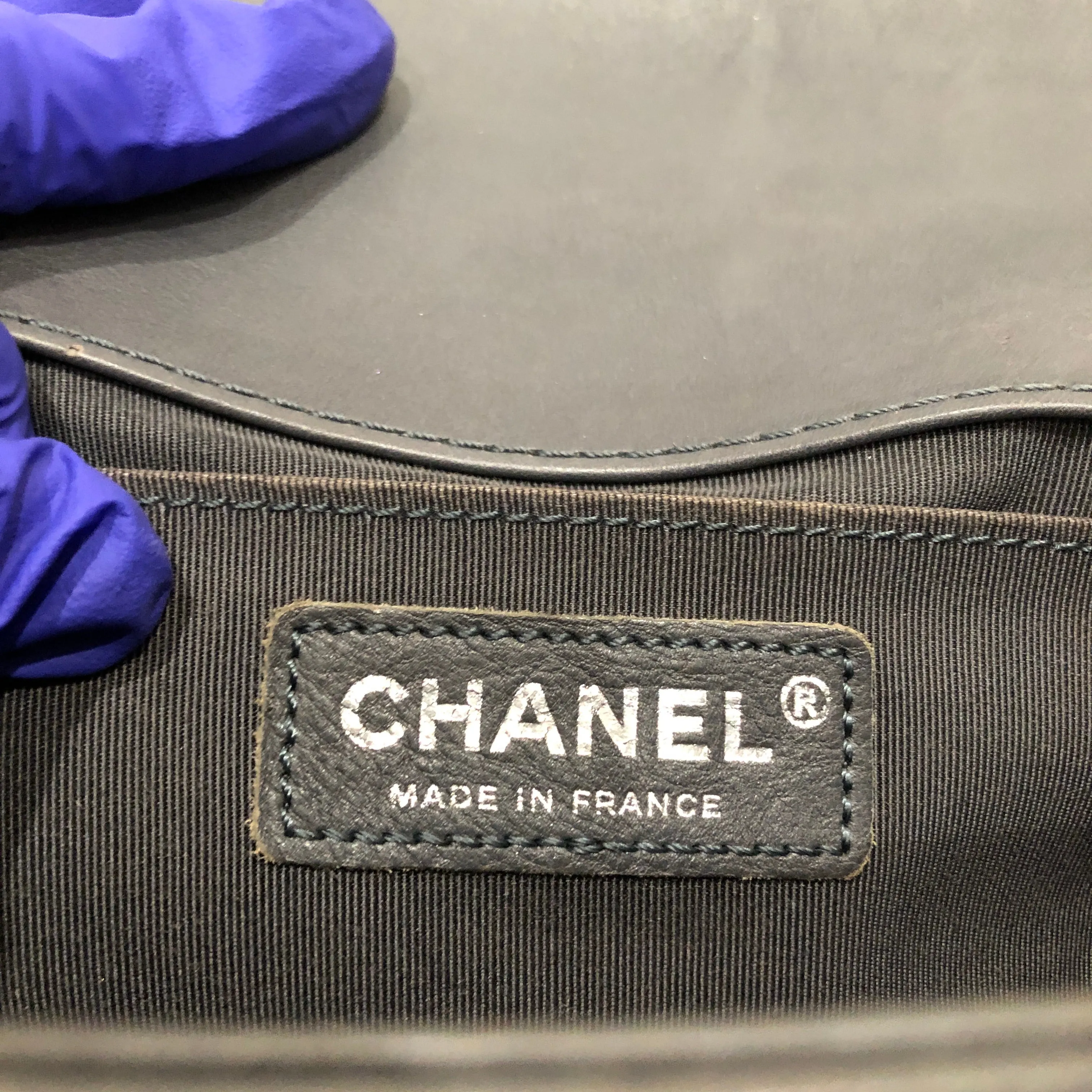 Chanel Grey Leather Paris Dallas Medium Boy Shoulder Bag Sku# 83265