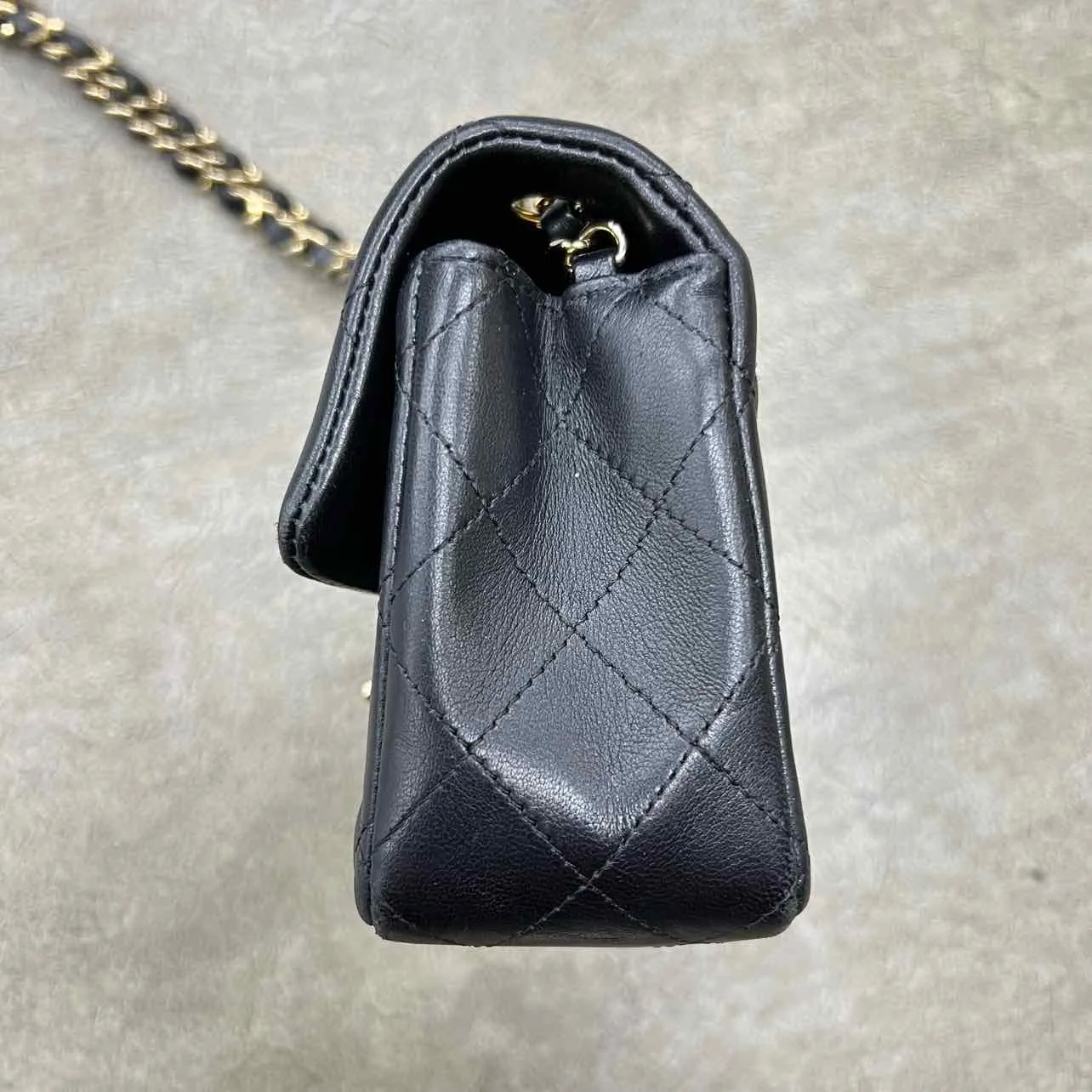 Chanel Shoulder Bag "LAMBSKIN" Used Black