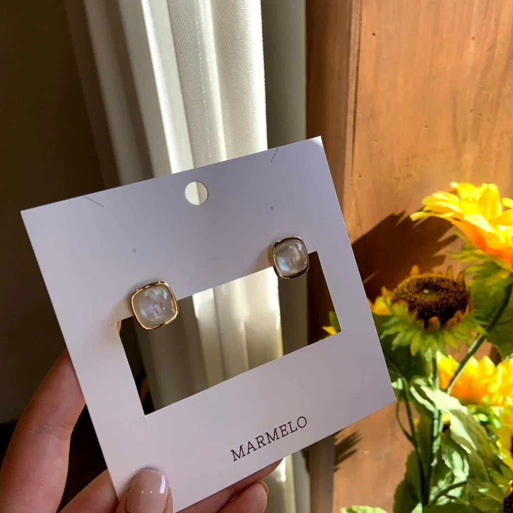 [Clip on]  Clear Rounded Square Stud earrings
