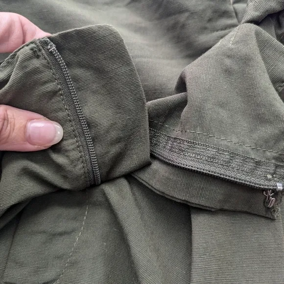 Club Monaco Linen Olive Green Belted Paper Bag Neutral Minimalist Skirt Size 8