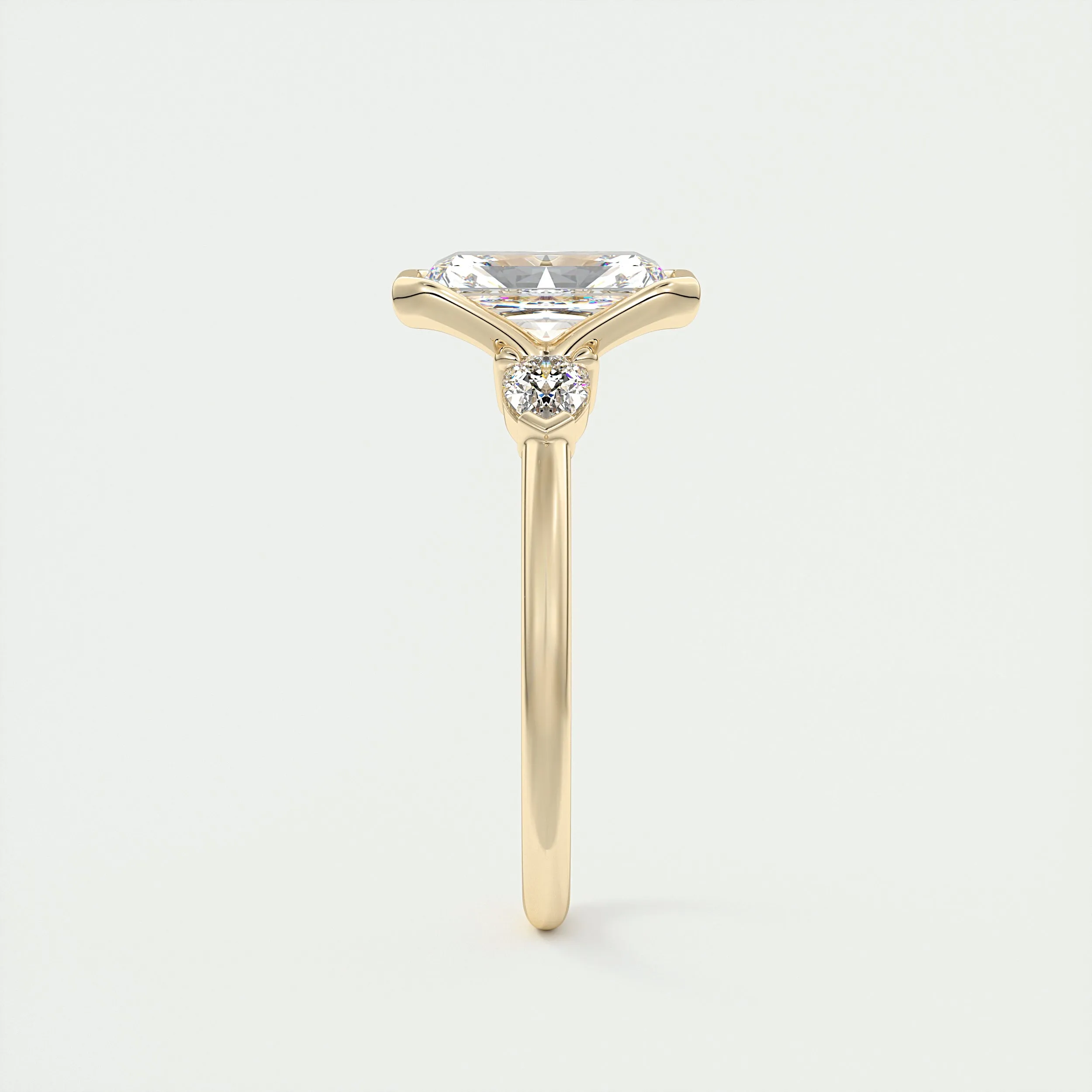Clutch Three Stone | Radiant & Pears
