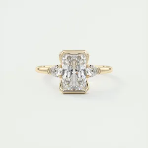 Clutch Three Stone | Radiant & Pears