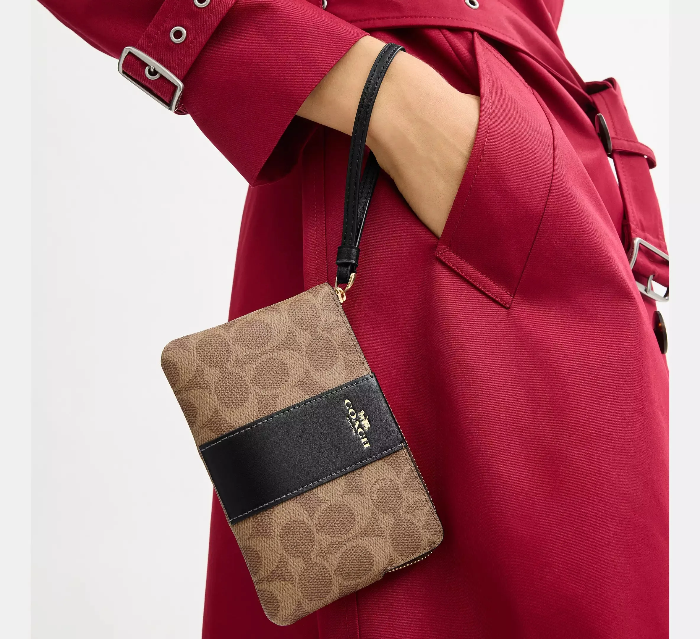 Corner Zip Wristlet In Signature Canvas With Stripe