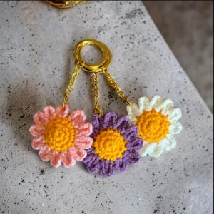 Daisy Keychain