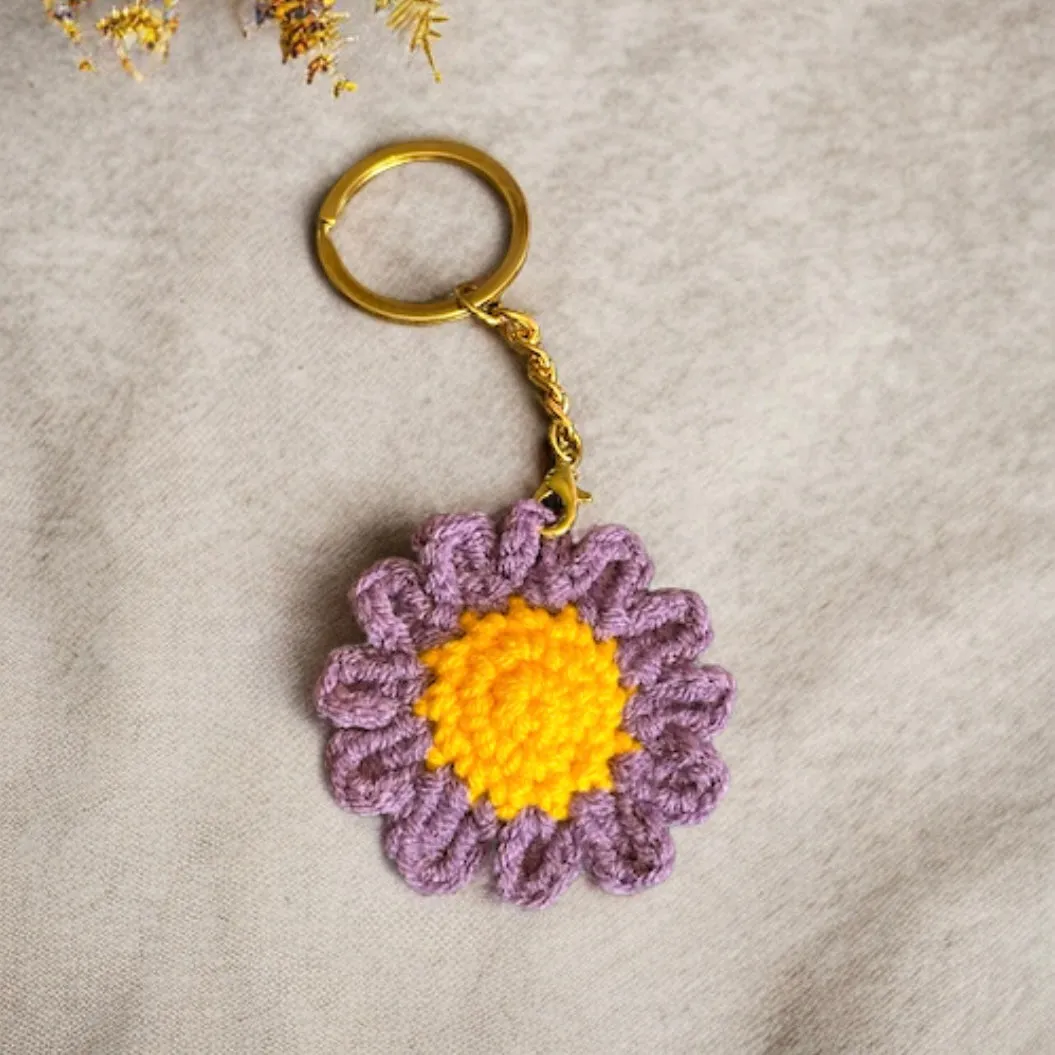 Daisy Keychain