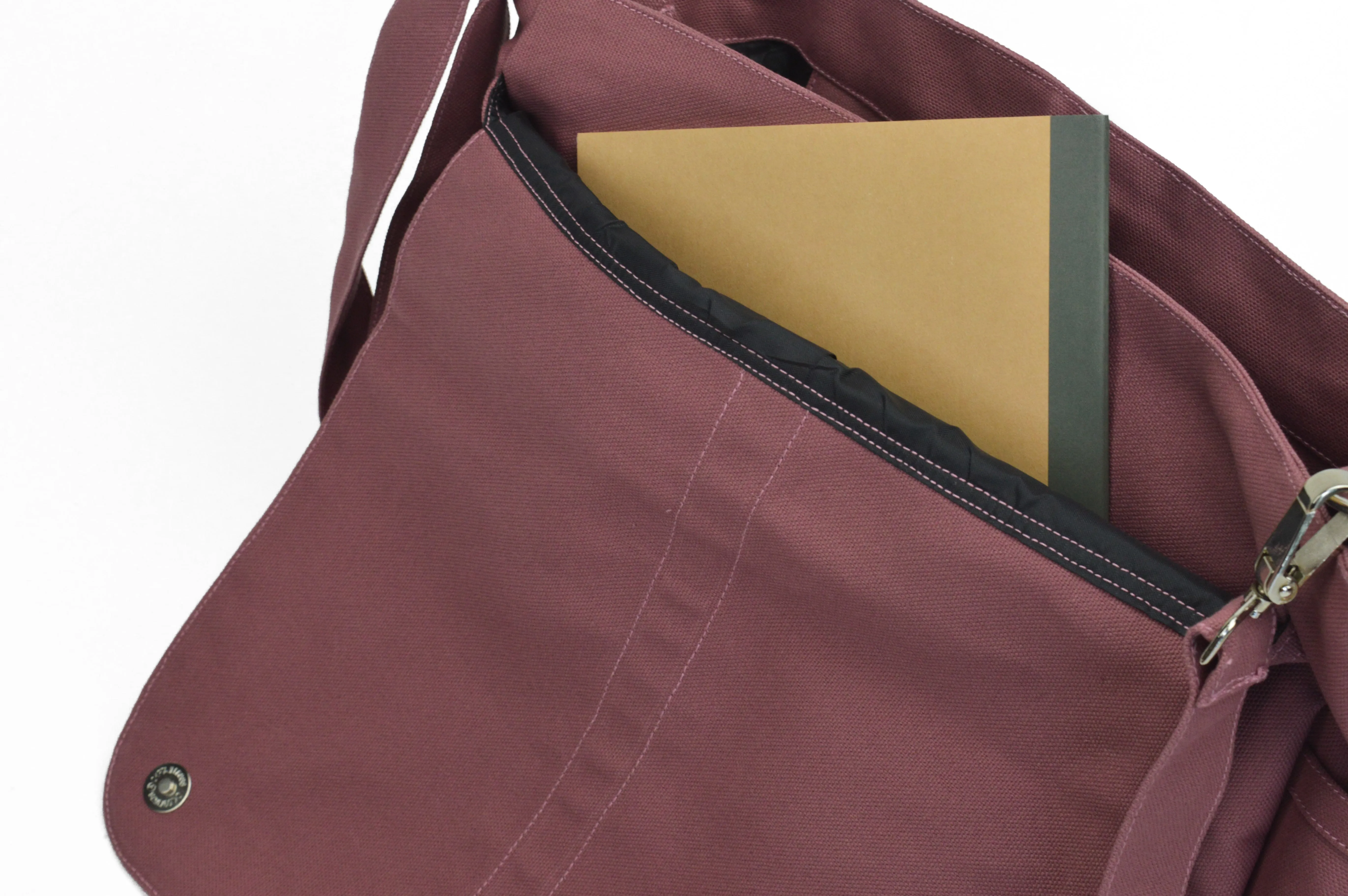 Daniel 18 Rust Pink | Messenger Bag