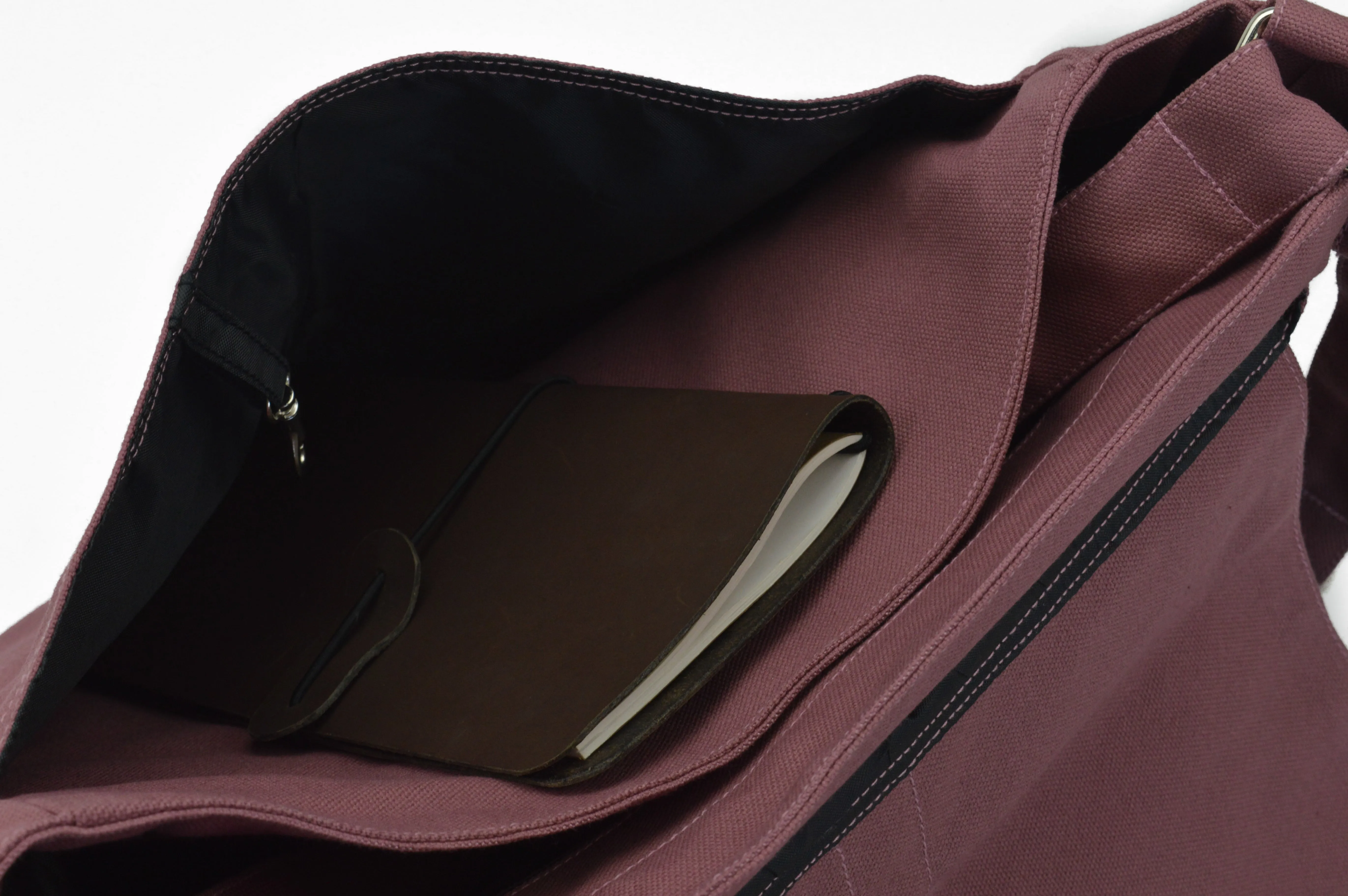 Daniel 18 Rust Pink | Messenger Bag