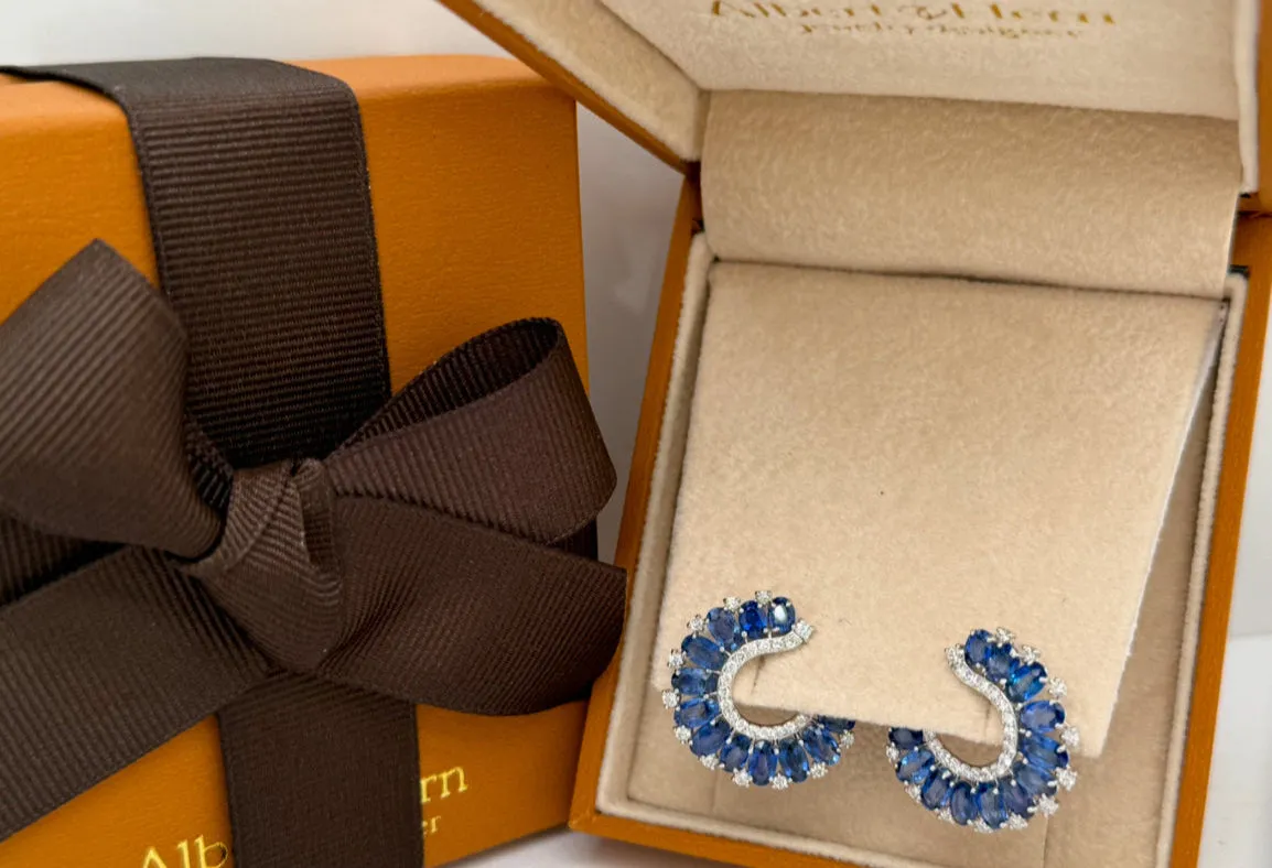Earrings 18kt Gold Look-At-Me Sapphire & Diamonds