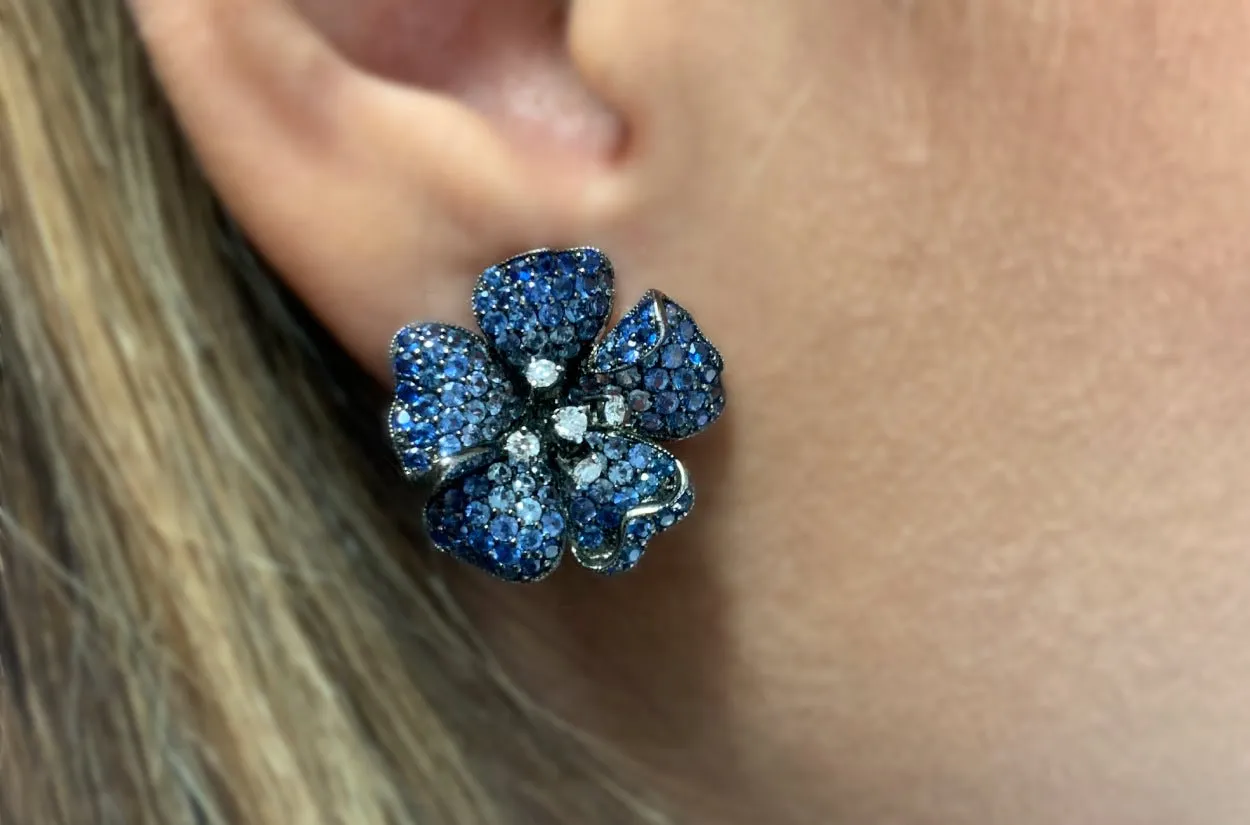 Earrings Flowers with Blue Sapphires Degrade & Diamonds