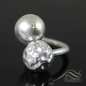 Eclipse Hollow Form ring - Yellow Sapphire