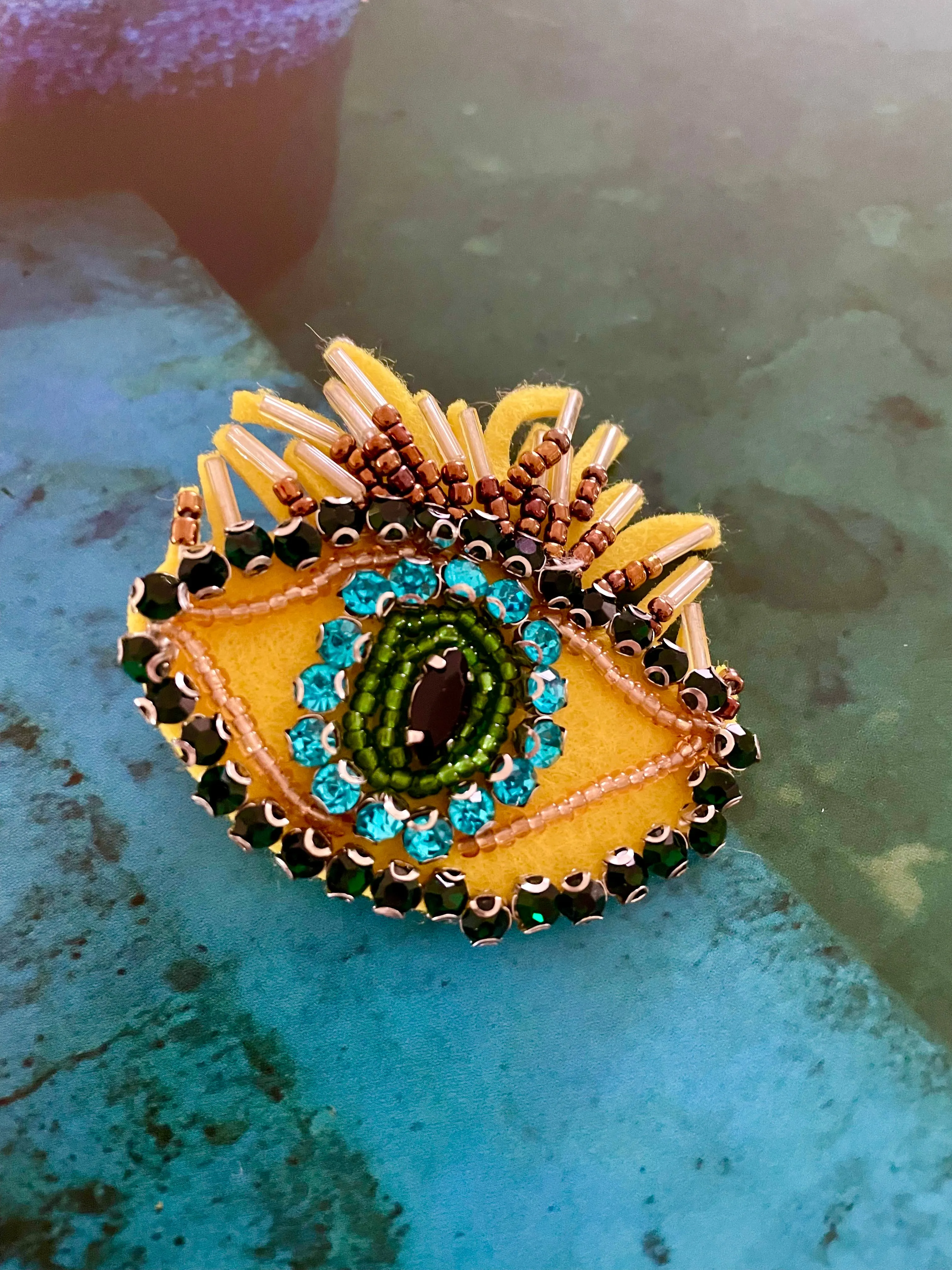 Eye see you Brooch
