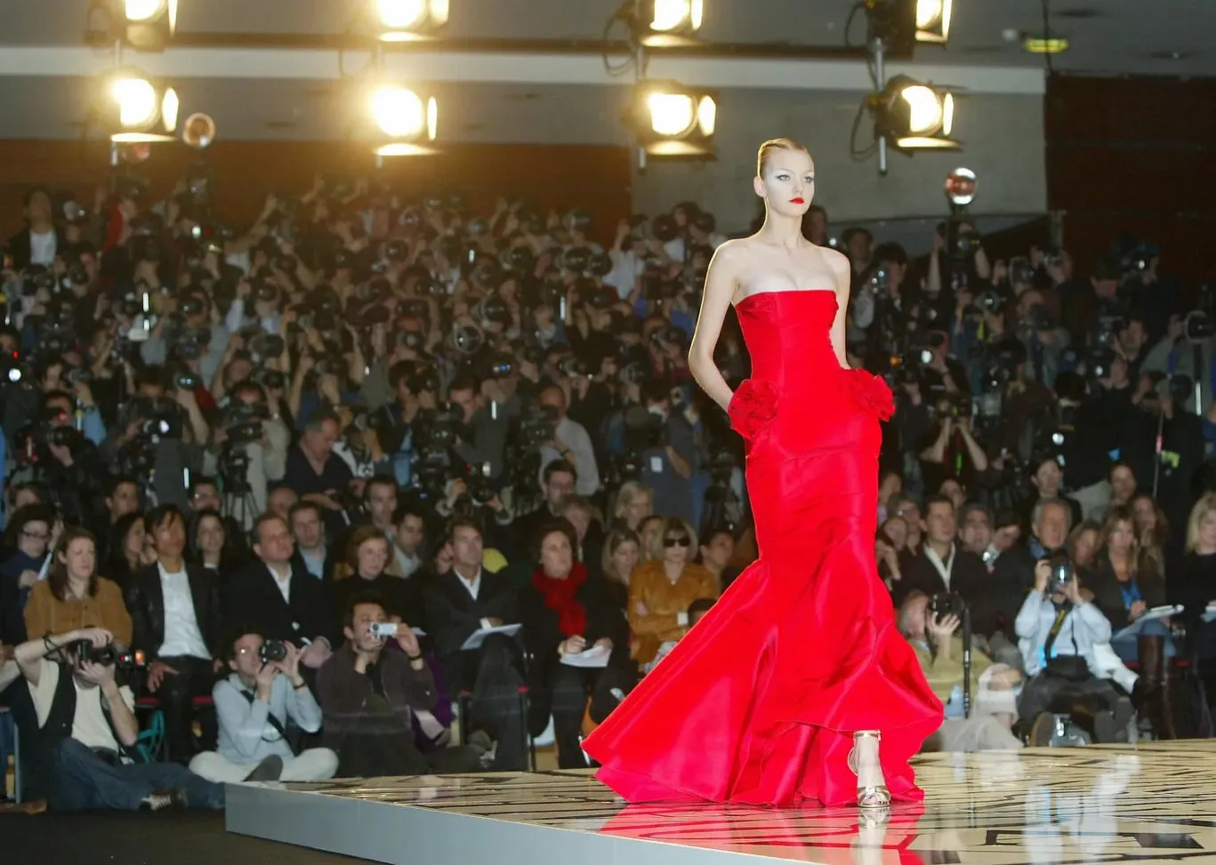 Fall 2004 Valentino Runway Look 53 Strapless red dress w Flowers on the Hips