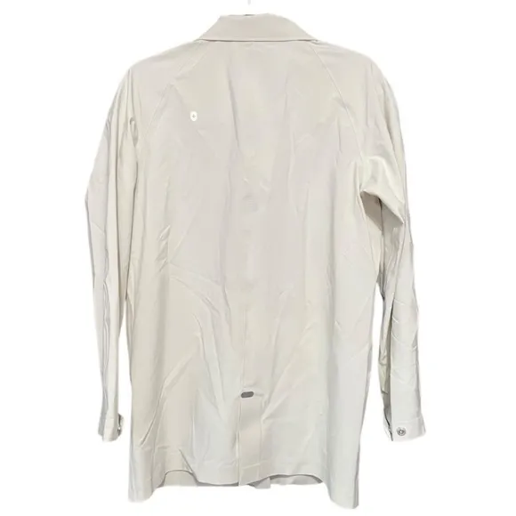 Figs Coro Profesional Lightweight Raincoat Cream Water Resistant Size S