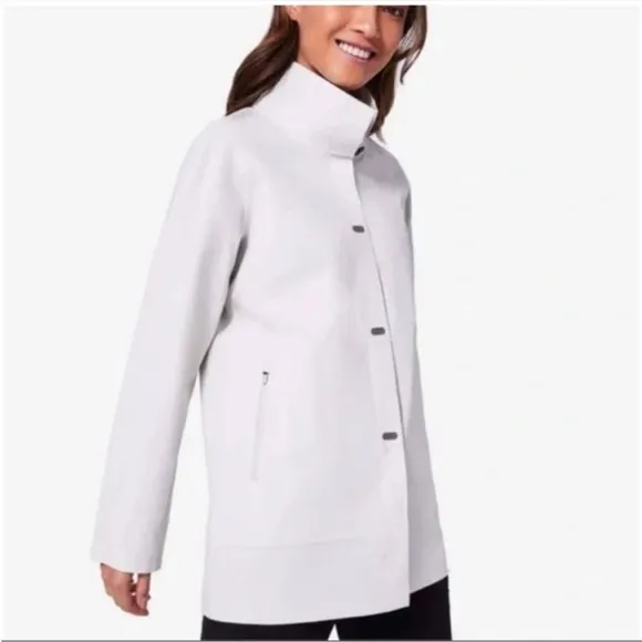 Figs Coro Profesional Lightweight Raincoat Cream Water Resistant Size S