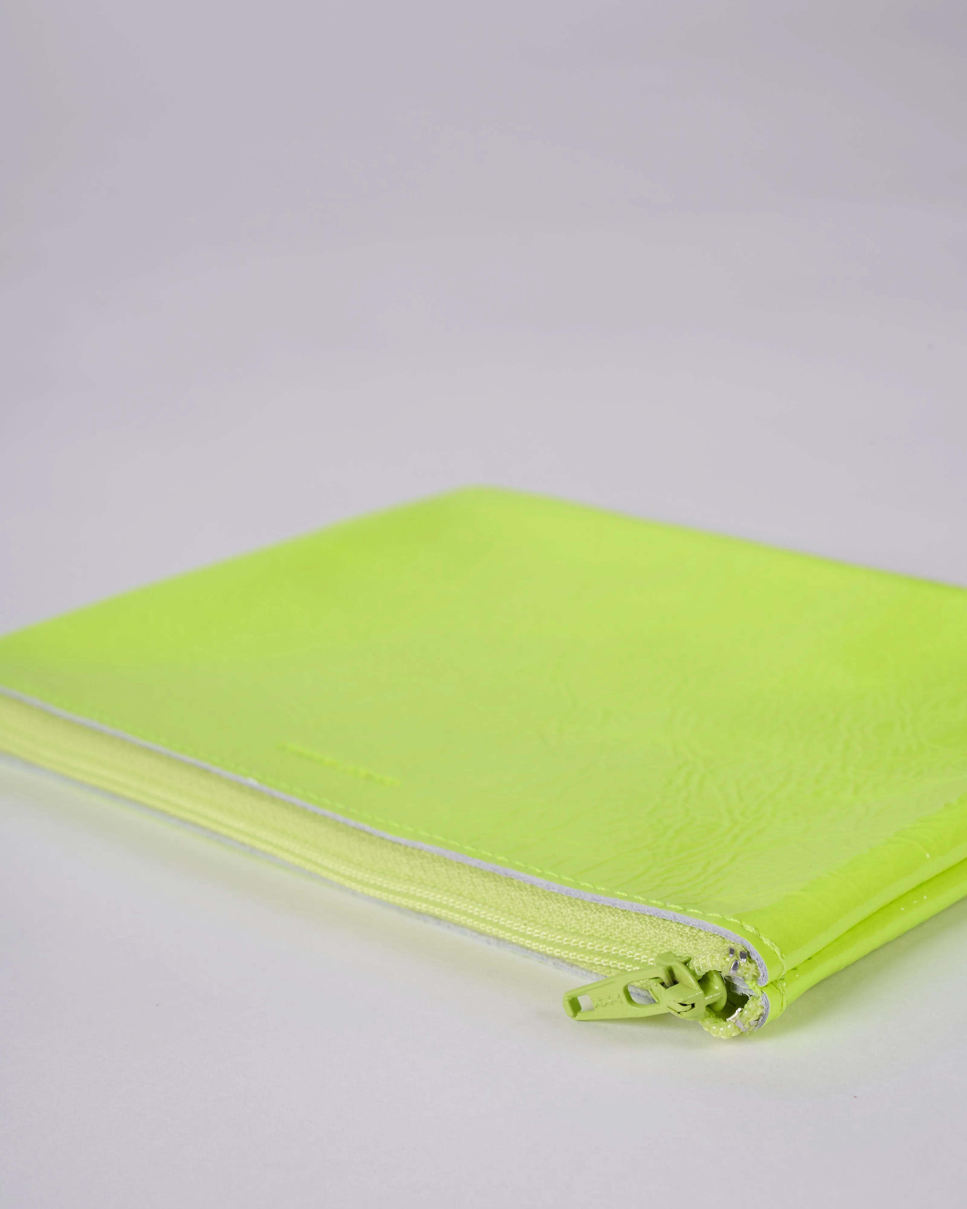 fluoro zip medium - fluoro yellow