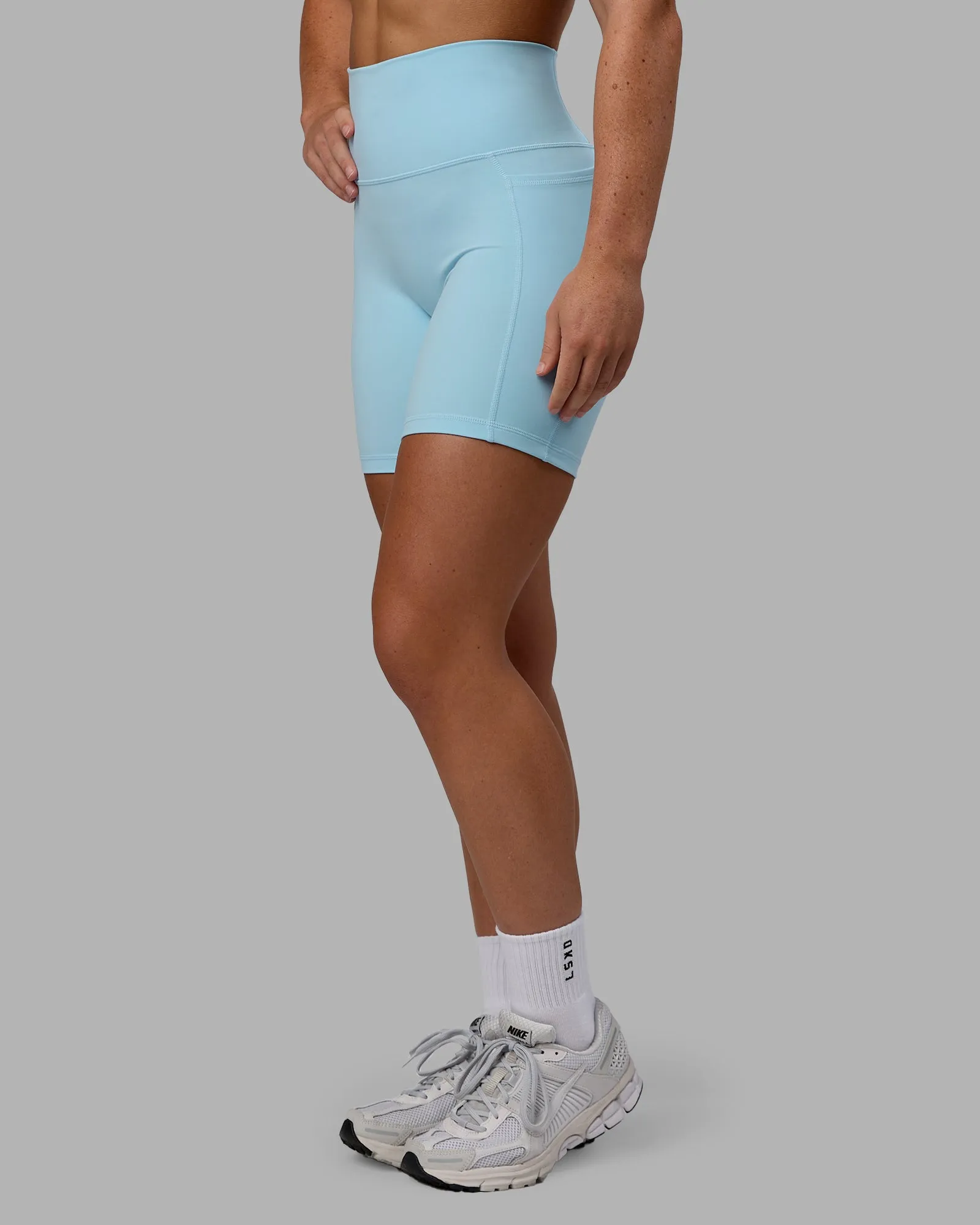 Fusion Mid Short Tights with Pockets - Glacial Blue