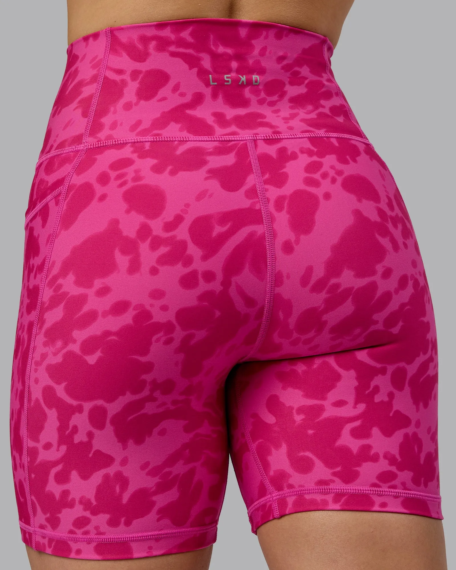 Fusion Mid Short Tights with Pockets - Strawberry-Lava Lamp