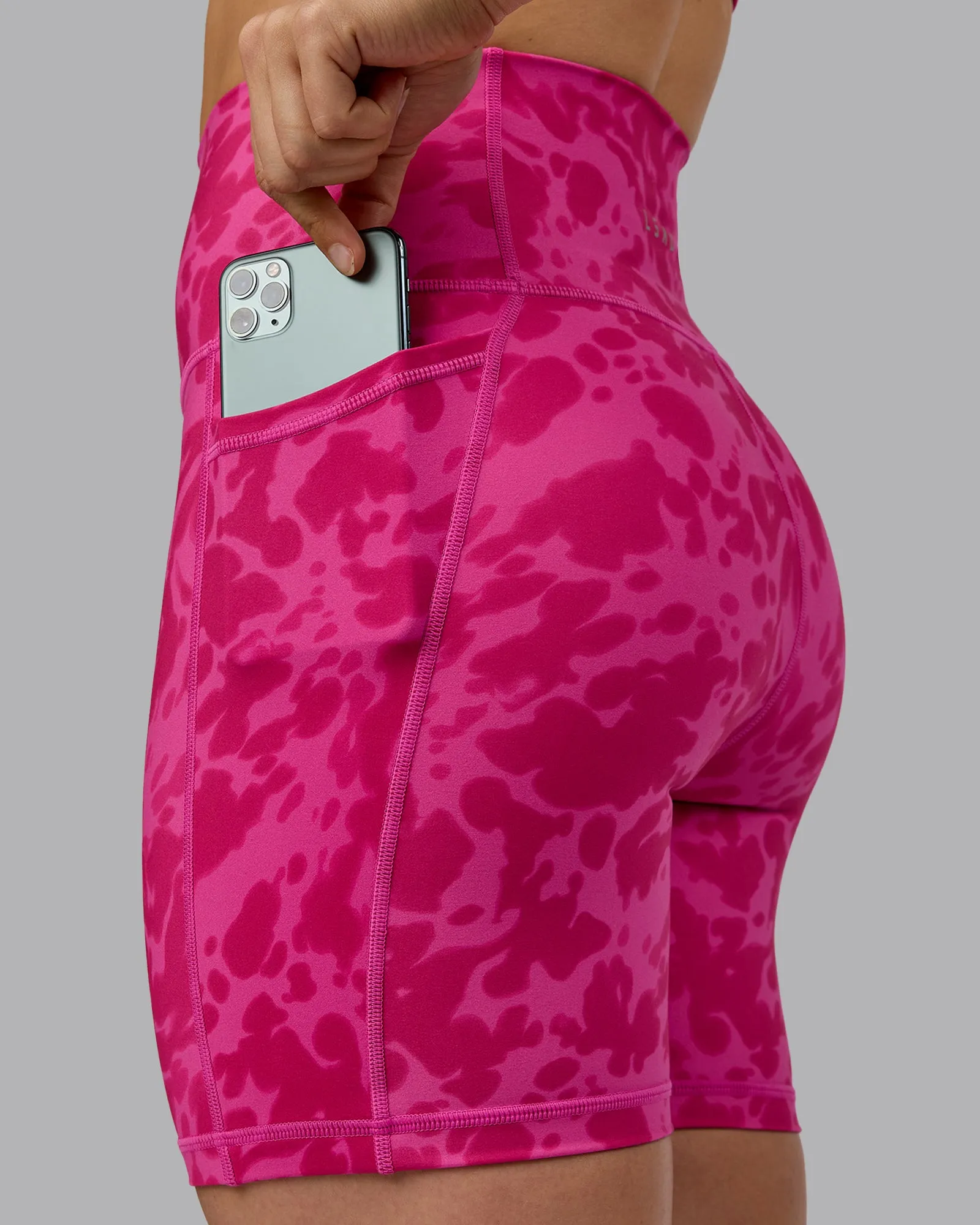 Fusion Mid Short Tights with Pockets - Strawberry-Lava Lamp