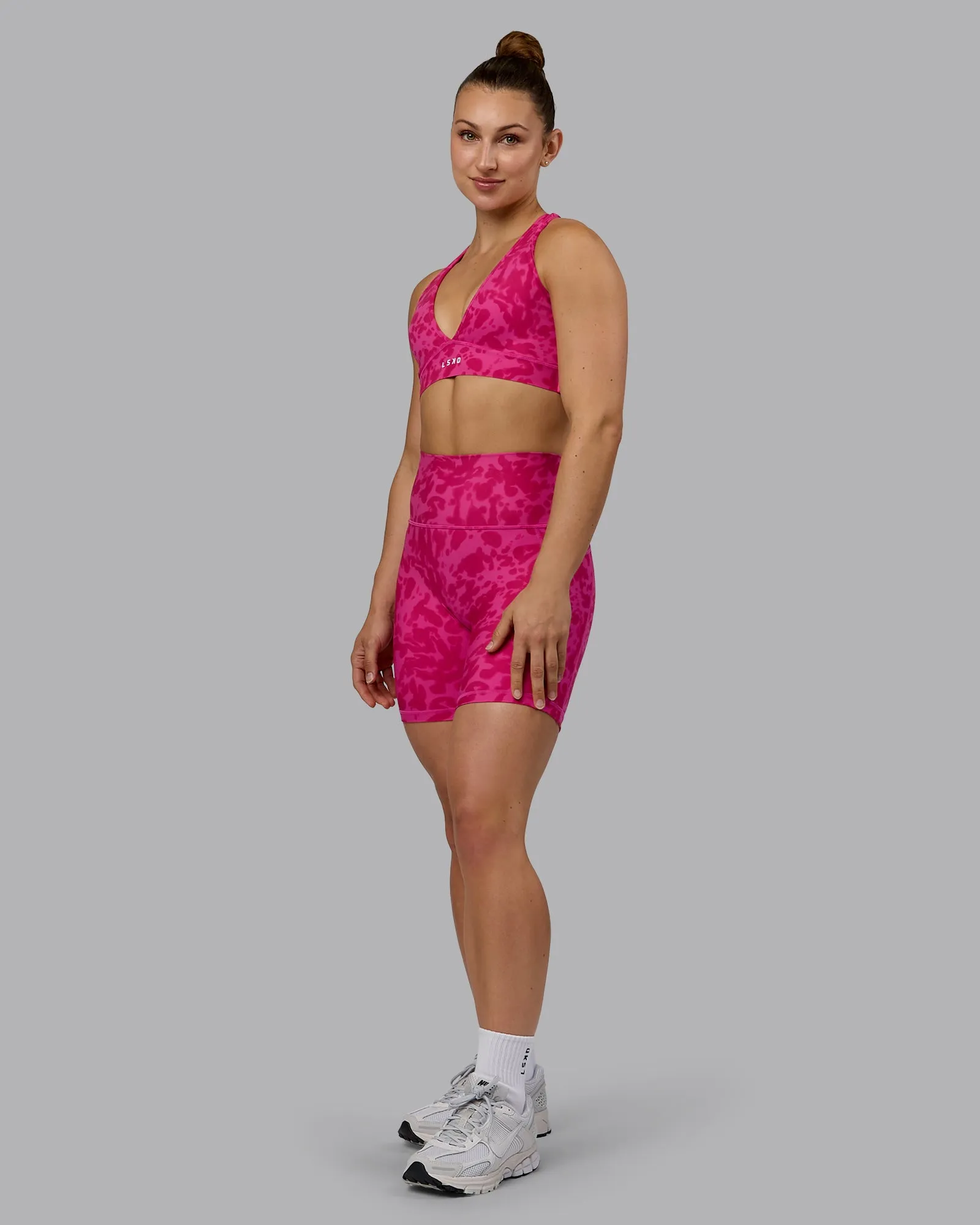 Fusion Mid Short Tights with Pockets - Strawberry-Lava Lamp