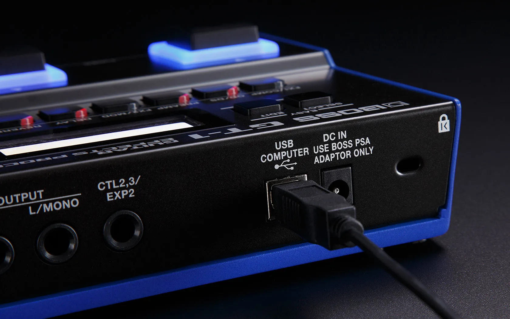 GT-1 (Guitar Effects Processor)