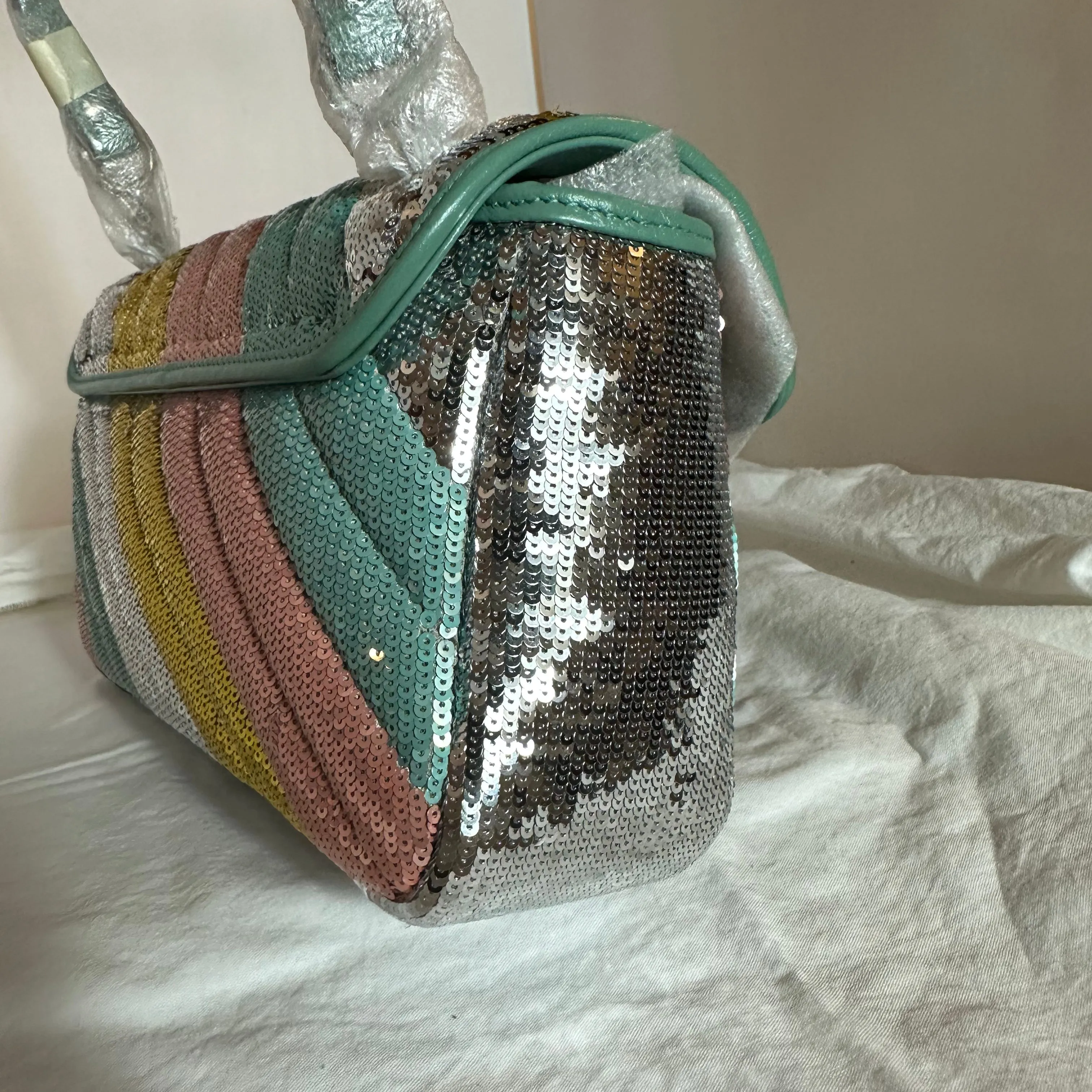 Gucci GG Marmont Sequin-embellished Shoulder Bag
