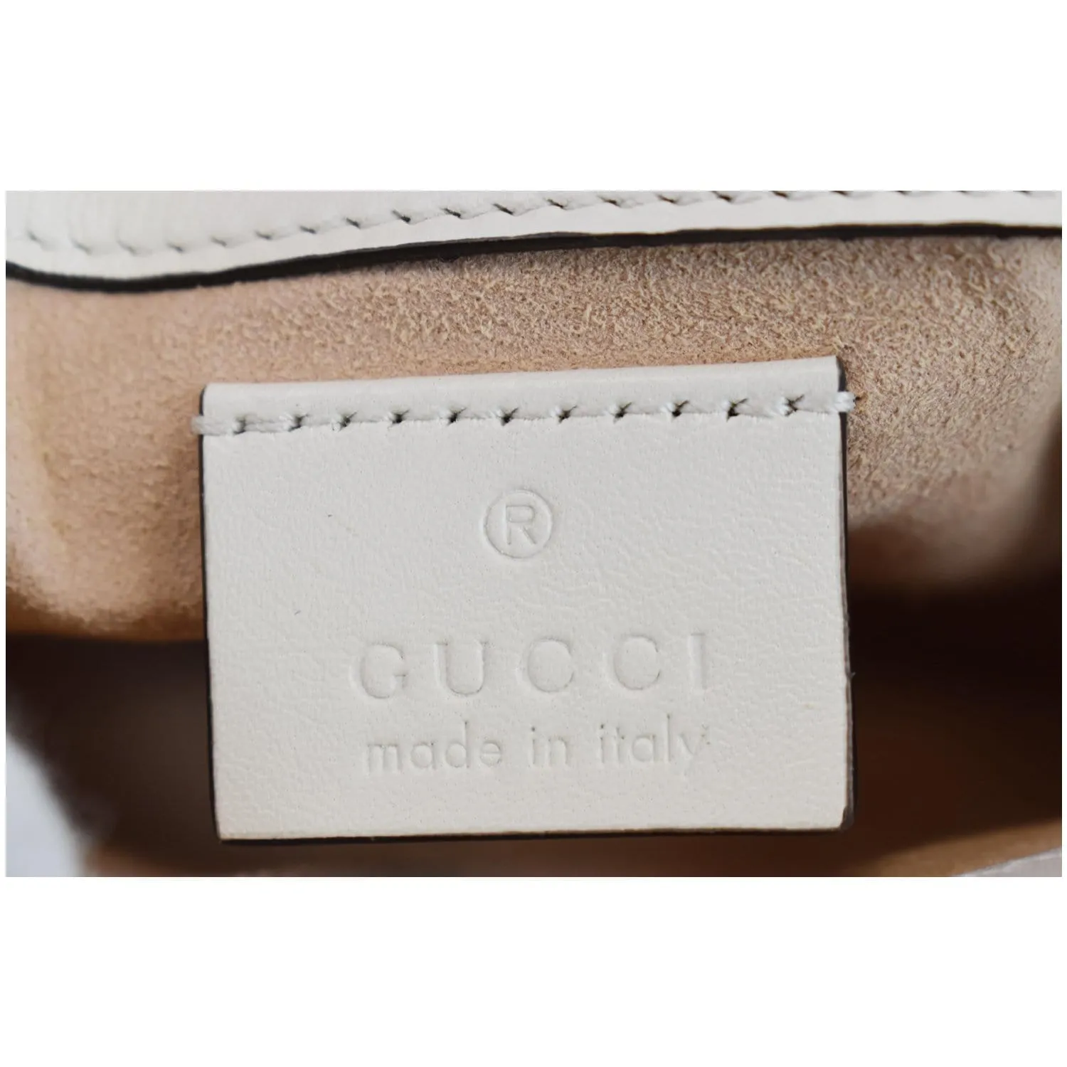 GUCCI GG Marmont Super Mini Matelasse Leather Shoulder Bag White 476433