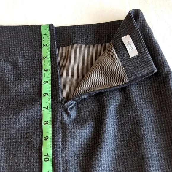 GUNEX Italian Made Wool Pencil Skirt w/ Unique Pleating Women's Size 4