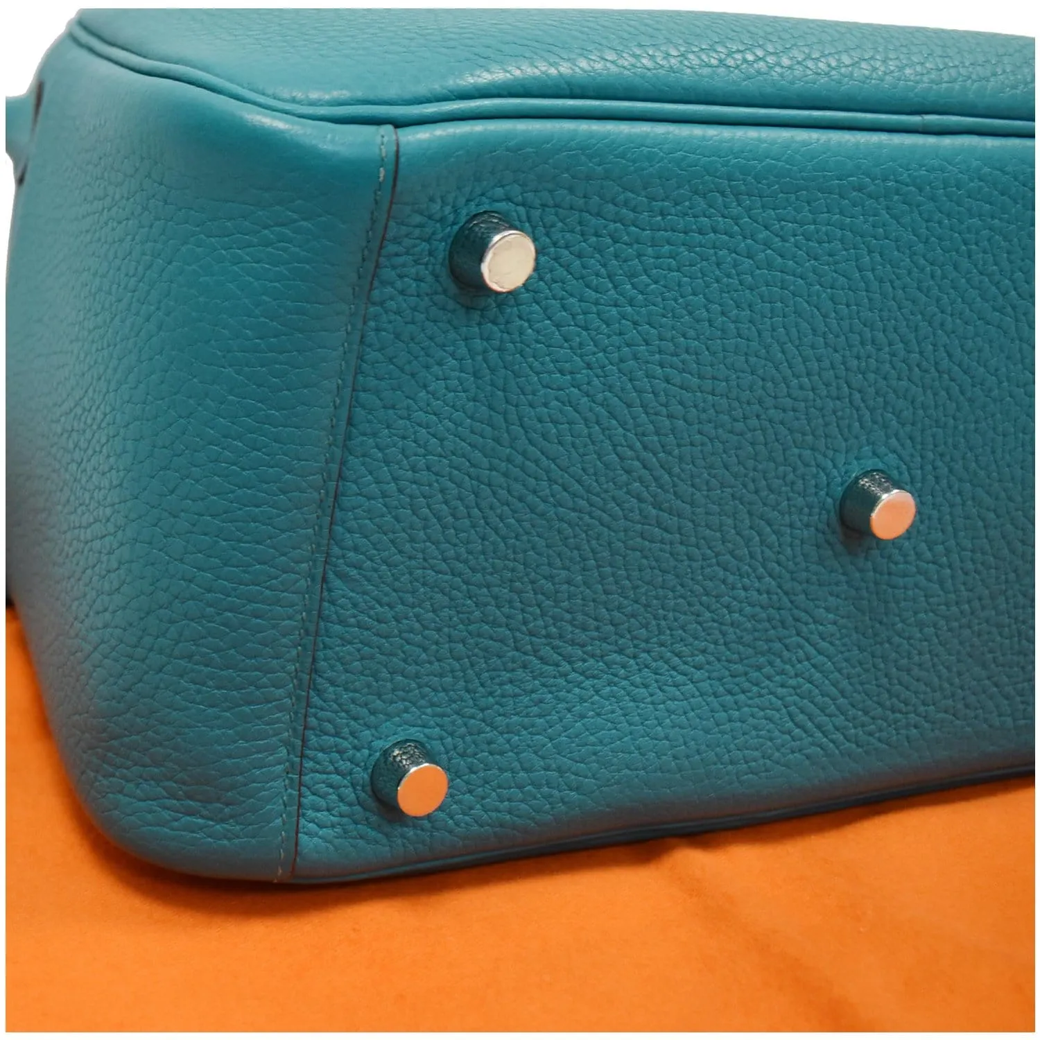 HERMES Lindy 26cm Clemence Leather Shoulder Bag Teal - 25% OFF