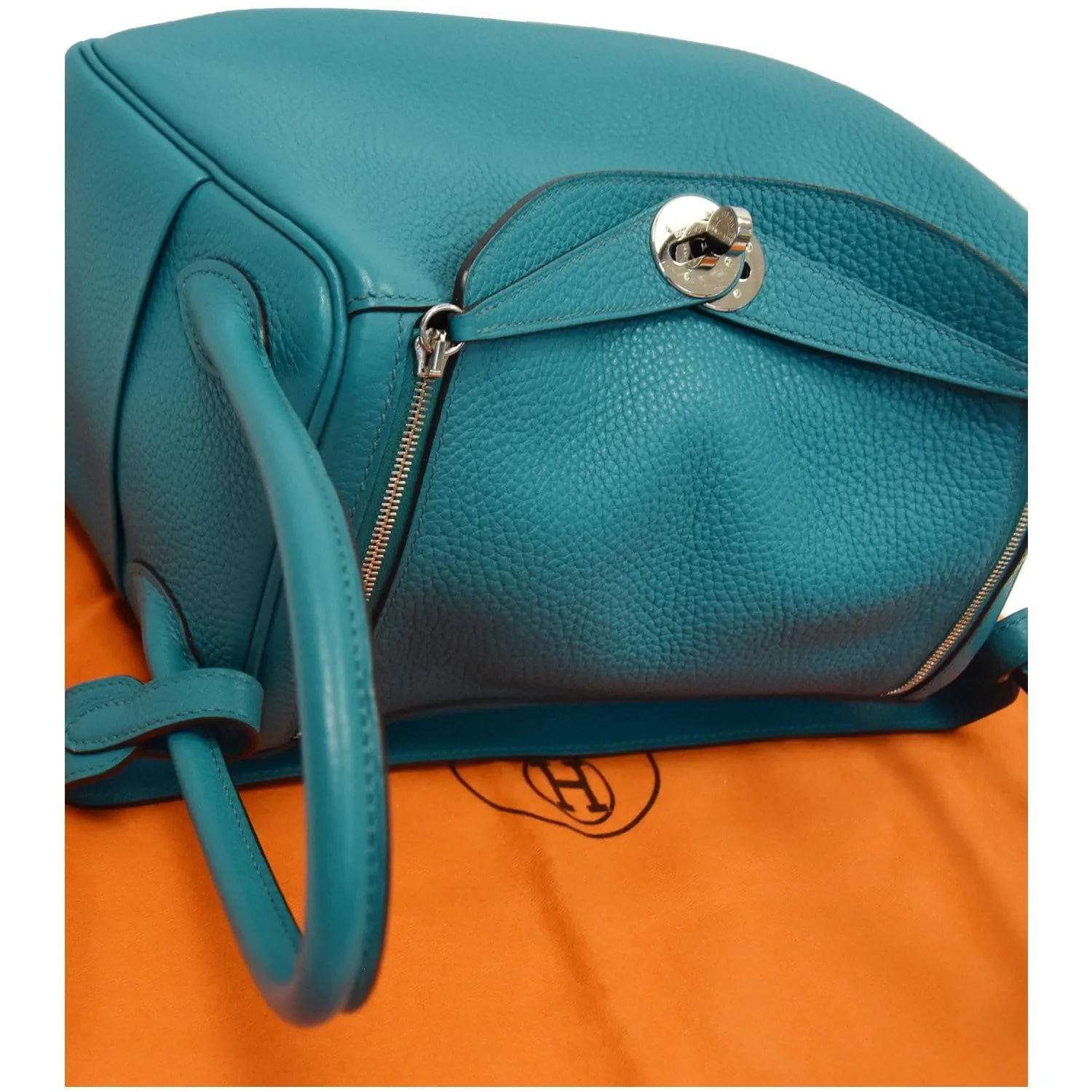 HERMES Lindy 26cm Clemence Leather Shoulder Bag Teal - 25% OFF