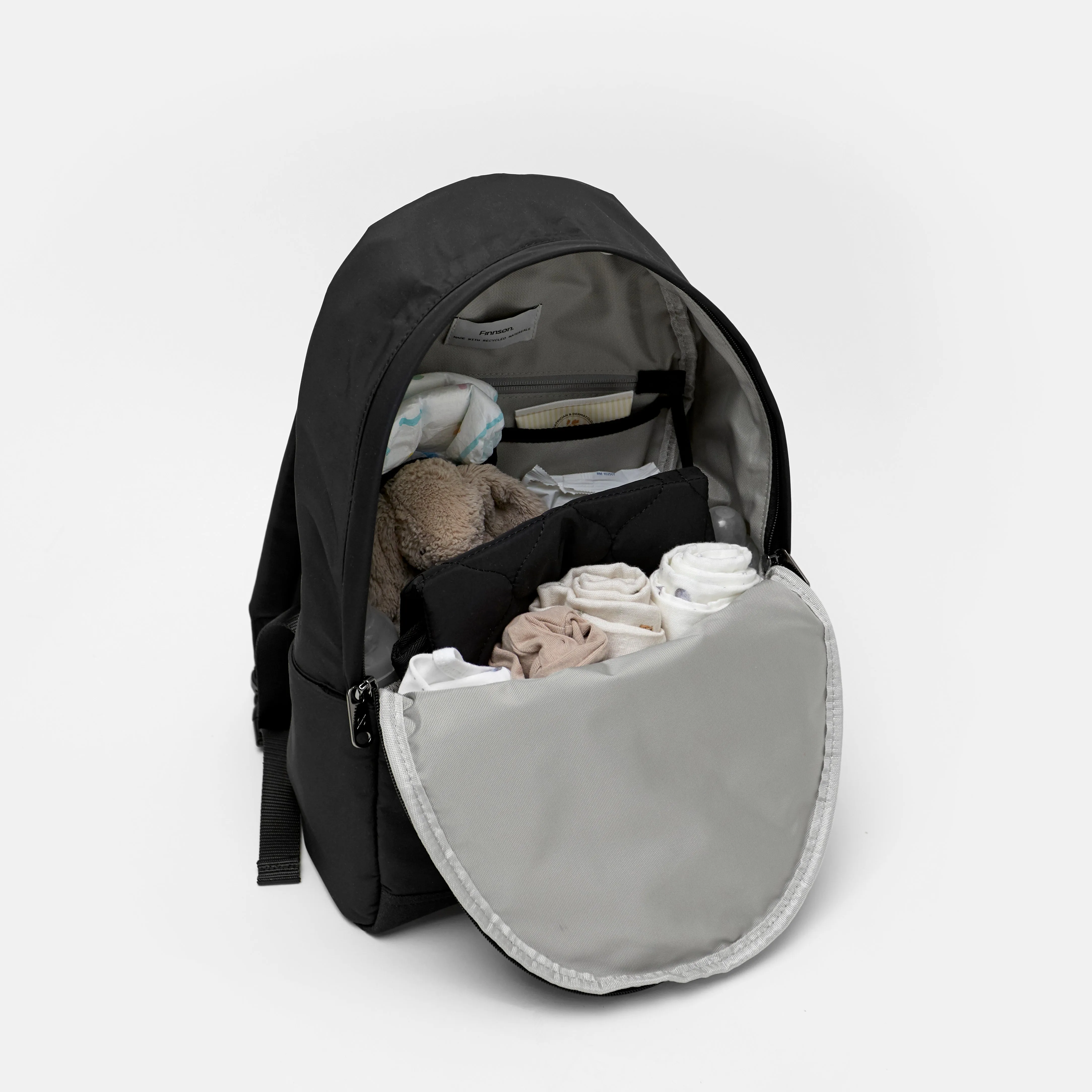 Inge Baby Change Backpack with Change Mat (Black)