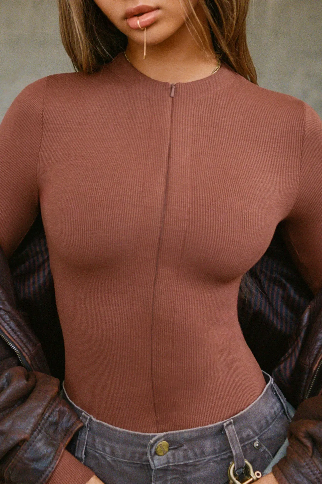 Invisible Zip Long Sleeve