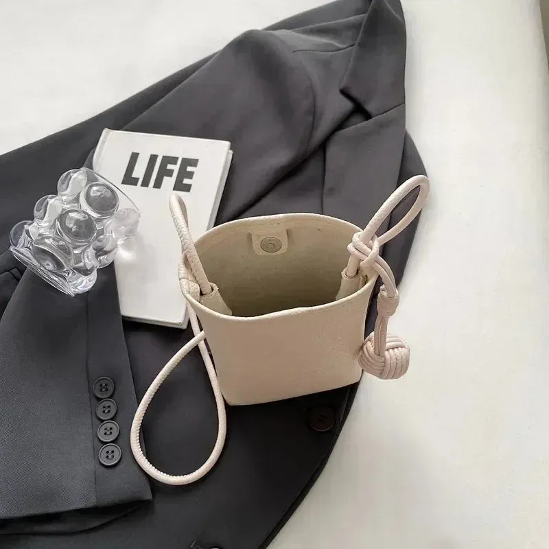 Lightweight Women’s Leather Crossbody Bag