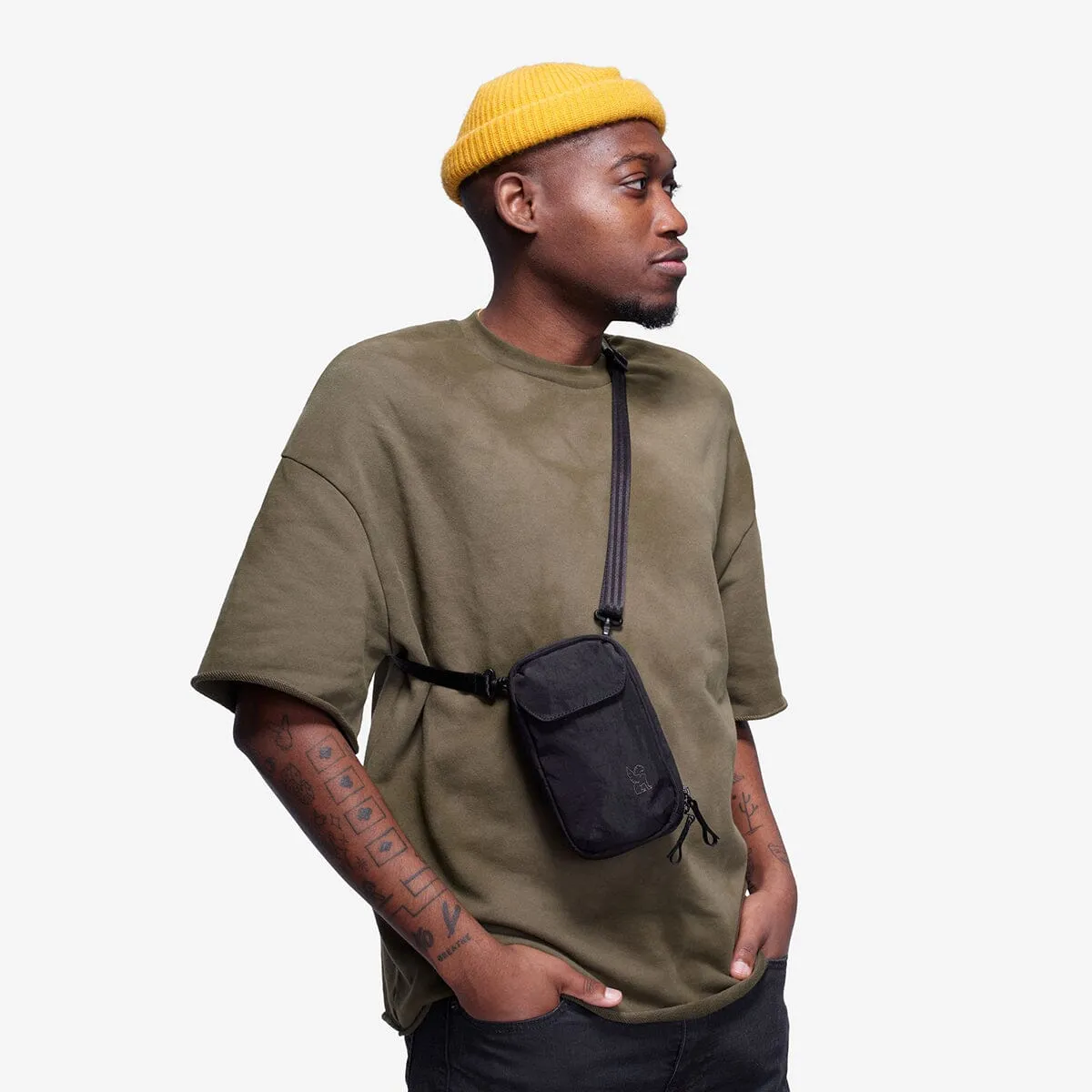 LOGAN POUCH