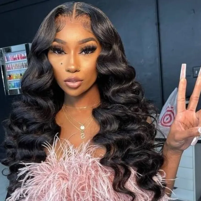 Loose Wave Natural Black 4x4 Lace Glueless Human Hair Wig Middle Part