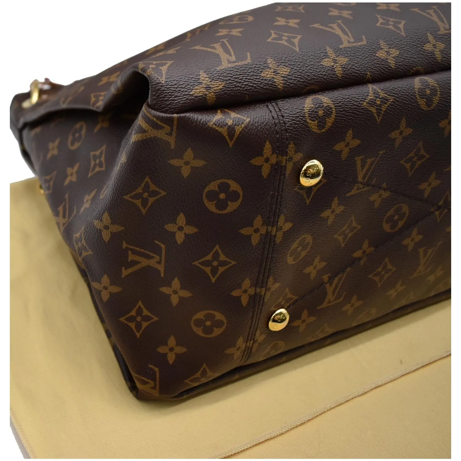 LOUIS VUITTON Artsy MM Monogram Canvas Shoulder Bag Brown